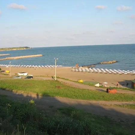 на брега на морето - сарафово Burgas City