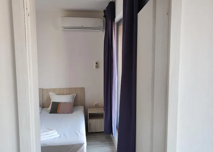 Apartman на брега на морето - сарафово Burgasz